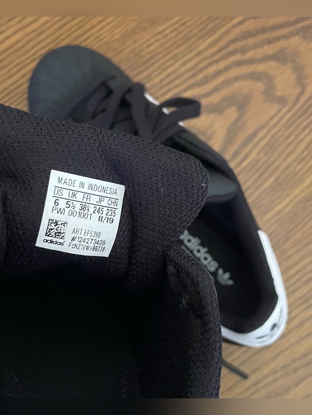 Adidas Superstar - Picture 6 of 7